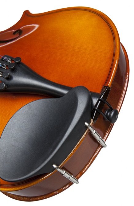 5414428132307 - VN 4/4 Stagg Viool  - " Complete Set met 100 % inruilgarantie "  De Stagg VN-44 viool is een traditioneel handgemaakte viool. Gebouwd door bekwame vioolbouwers. Viool voorzien van massief esdoorn en vuren. 